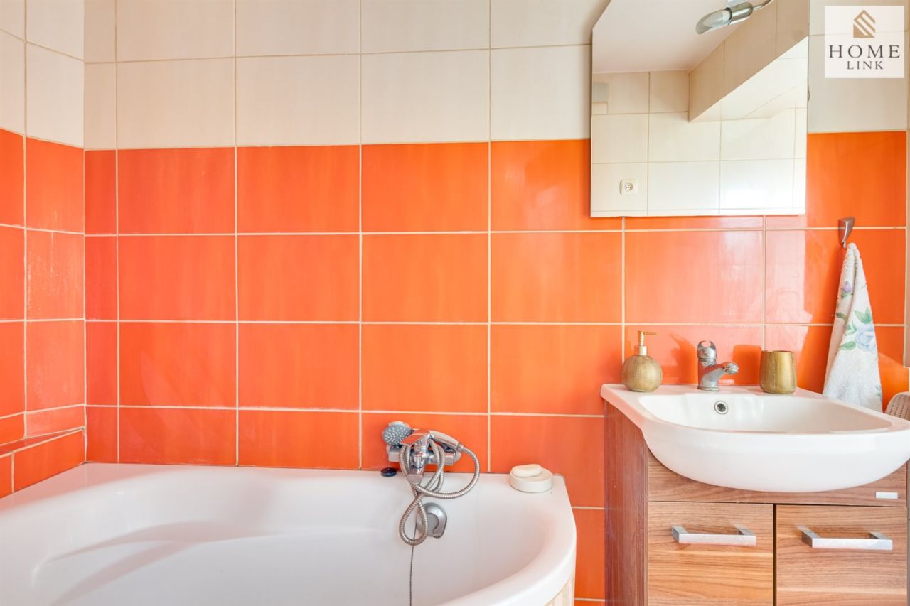 dom wolnostojący, 4 pokoje Bagienice. Zdjęcie 15