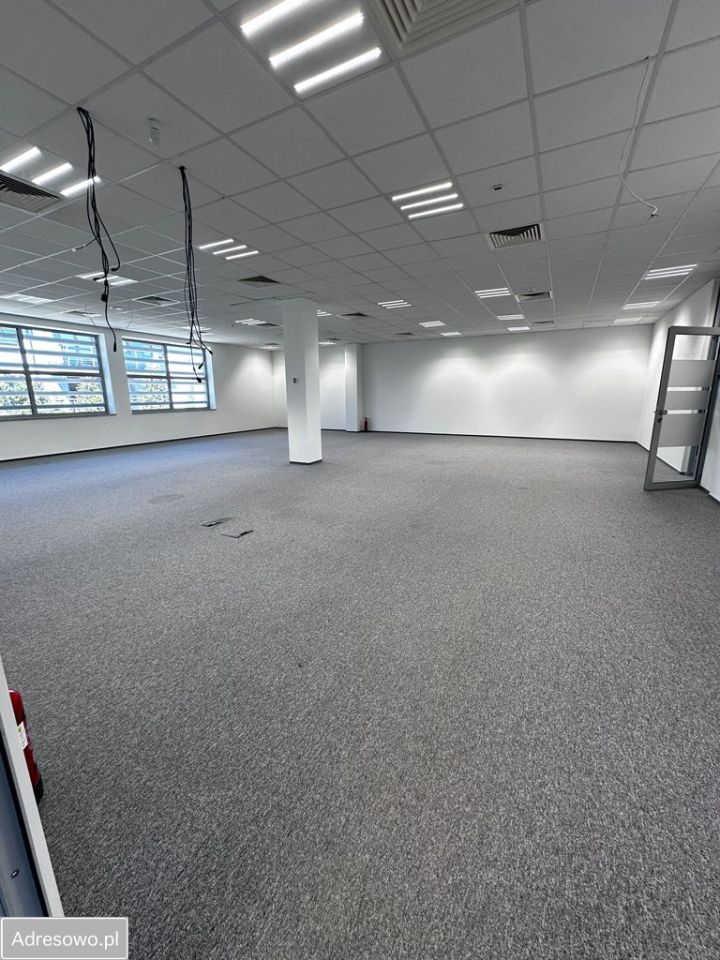 Biuro Kraków Bronowice, ul. Sosnowiecka. Zdjęcie 3