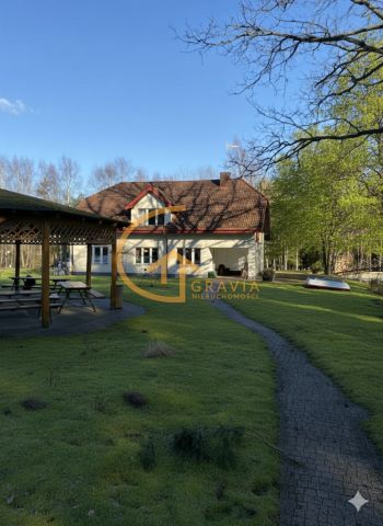 dom wolnostojący, 5 pokoi Nowy Dwór Wejherowski. Zdjęcie 2