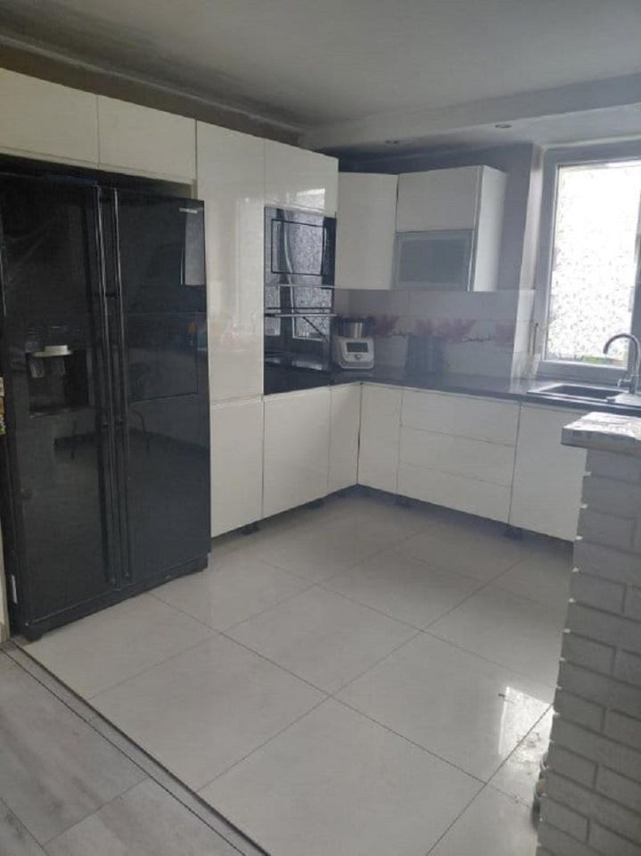 dom wolnostojący, 5 pokoi Kalisz Winiary