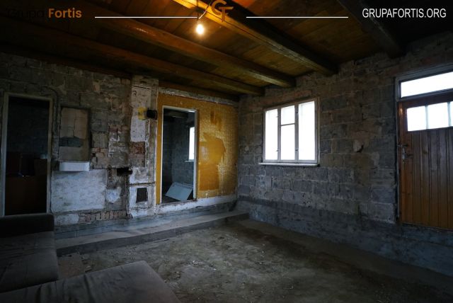 dom wolnostojący, 2 pokoje Dodów. Zdjęcie 4