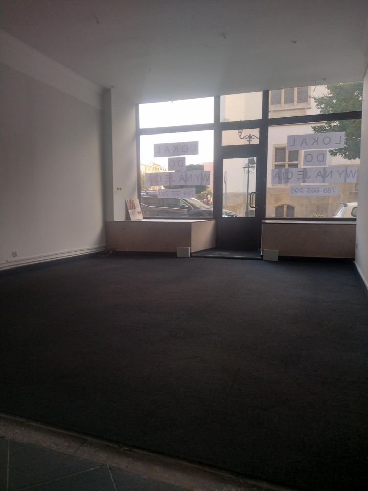 Lokal Ząbkowice Śląskie, rynek Rynek. Zdjęcie 4