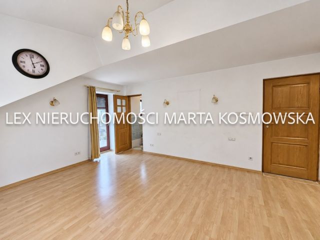 bliźniak, 7 pokoi Warszawa Ochota. Zdjęcie 18