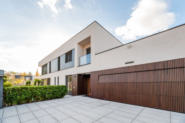 dom wolnostojący, 5 pokoi Łódź. Zdjęcie 1