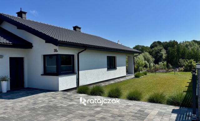 dom wolnostojący, 4 pokoje Żukczyn, ul. Gdańska. Zdjęcie 2