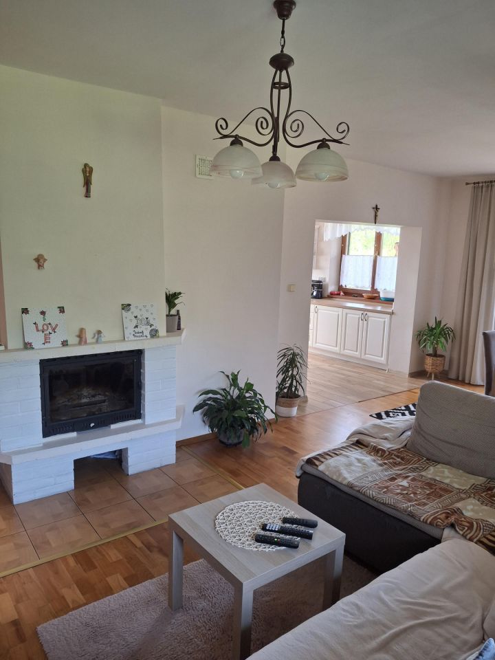 dom wolnostojący, 6 pokoi Bieniów, ul. Dolna. Zdjęcie 10