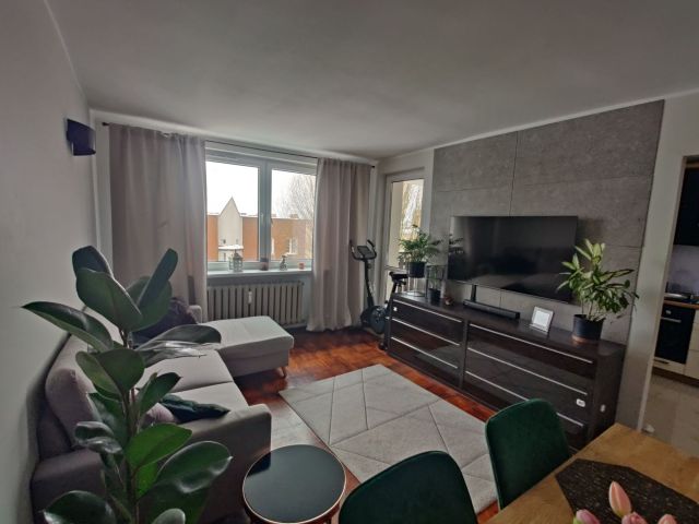 Mieszkanie 3-pokojowe Ełk, ul. Wojska Polskiego. Zdjęcie 1