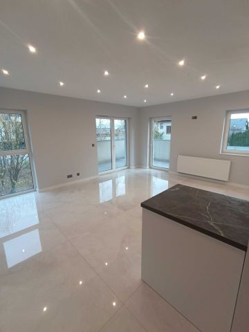 Mieszkanie 3-pokojowe Gliwice Sikornik. Zdjęcie 1