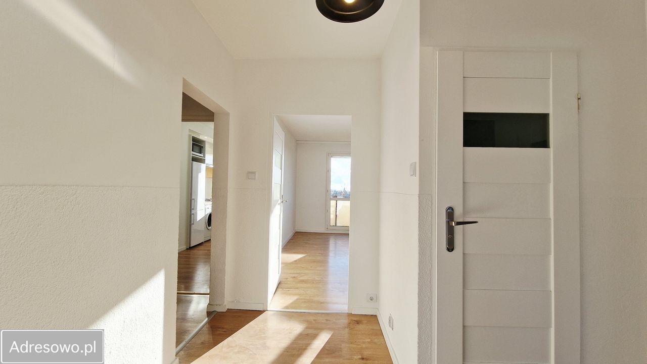 Mieszkanie 3-pokojowe Chełmża, ul. ks. Stefana Wincentego Frelichowskiego. Zdjęcie 3