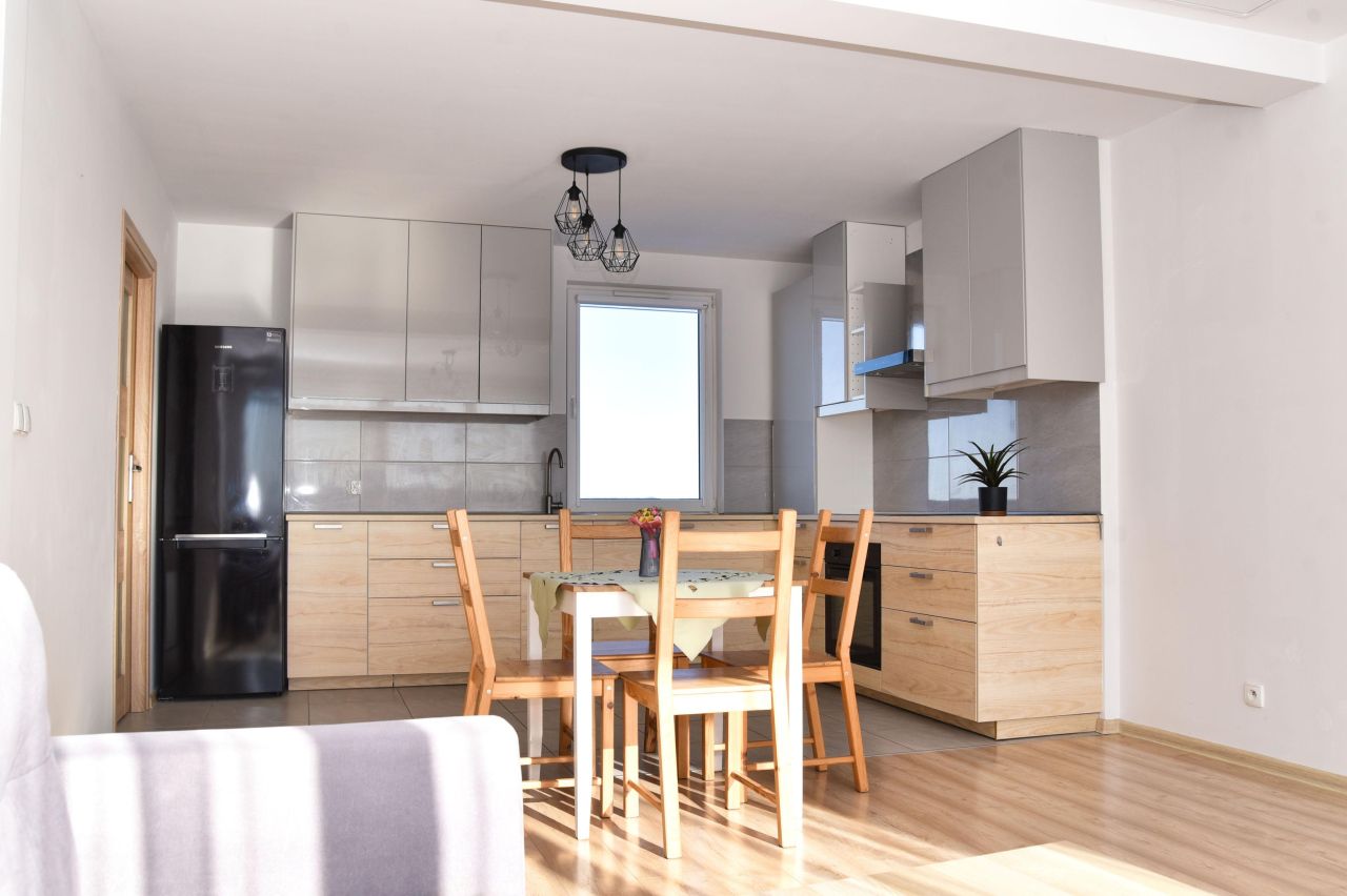 Mieszkanie 3-pokojowe Dębogórze, ul. Sezamkowa. Zdjęcie 1