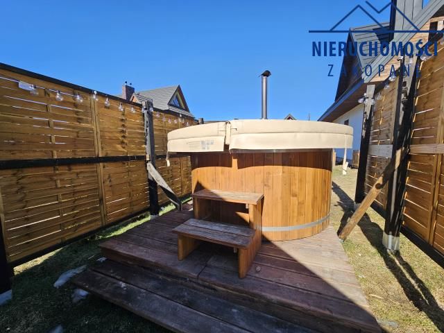 dom wolnostojący, 8 pokoi Ząb. Zdjęcie 3