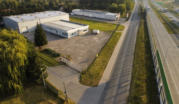 Hala/magazyn Urzut, ul. Lazurowa