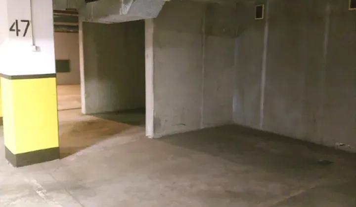 Garaż/miejsce parkingowe Kraków Krowodrza, ul. Bratysławska