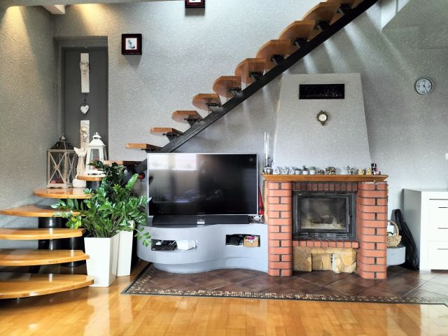 Mieszkanie 3-pokojowe Rejowiec Fabryczny, ul. Ludwika Hirszfelda. Zdjęcie 1