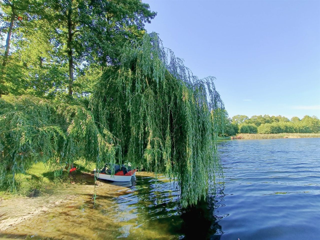 dom wolnostojący, 3 pokoje Brzezie. Zdjęcie 5