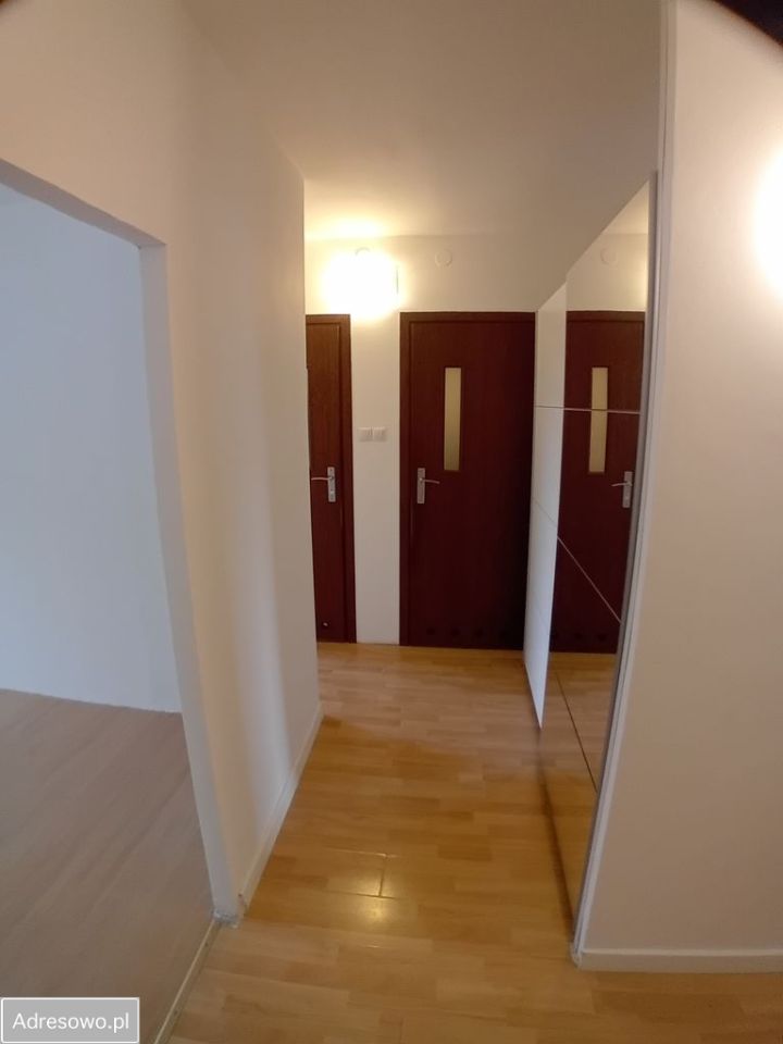 Mieszkanie 3-pokojowe Bielsko-Biała Osiedle Karpackie, ul. Roztoki. Zdjęcie 4