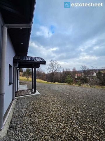 dom wolnostojący, 5 pokoi Bereżnica Wyżna. Zdjęcie 19