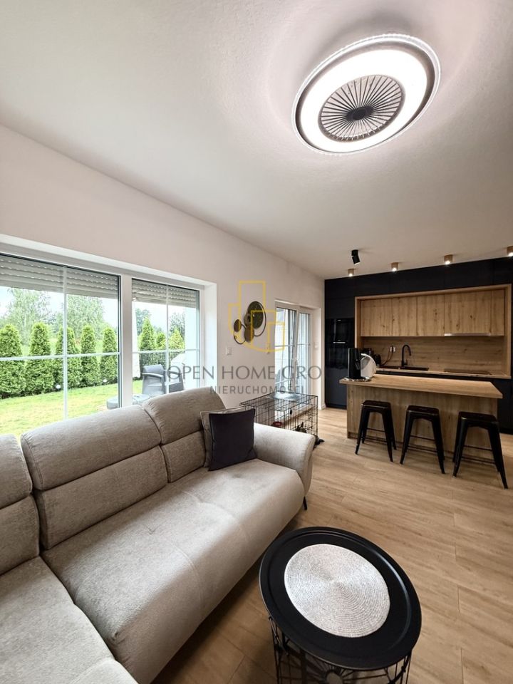 dom szeregowy, 4 pokoje Oleśnica. Zdjęcie 2