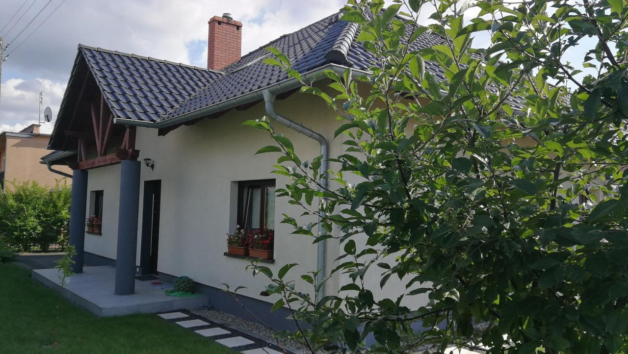 dom wolnostojący, 6 pokoi Kędzierzyn-Koźle Cisowa, ul. Prosta. Zdjęcie 2