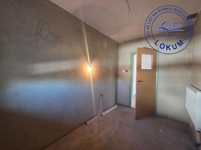 bliźniak, 6 pokoi Leszno. Zdjęcie 17