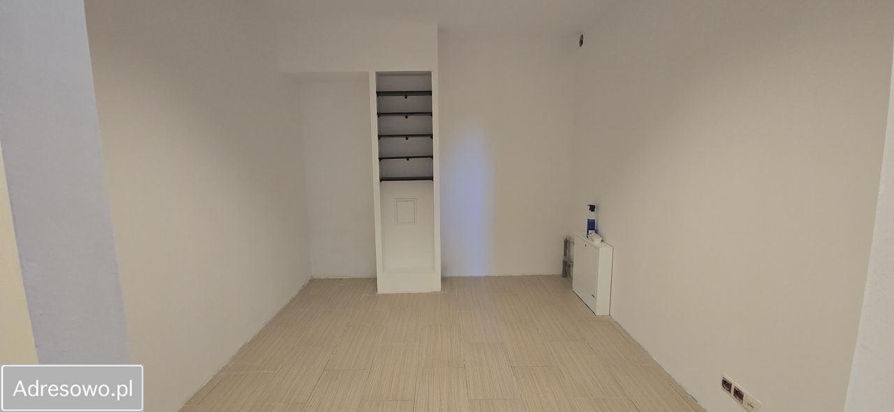 Biuro Warszawa Bielany, ul. Jowisza. Zdjęcie 6