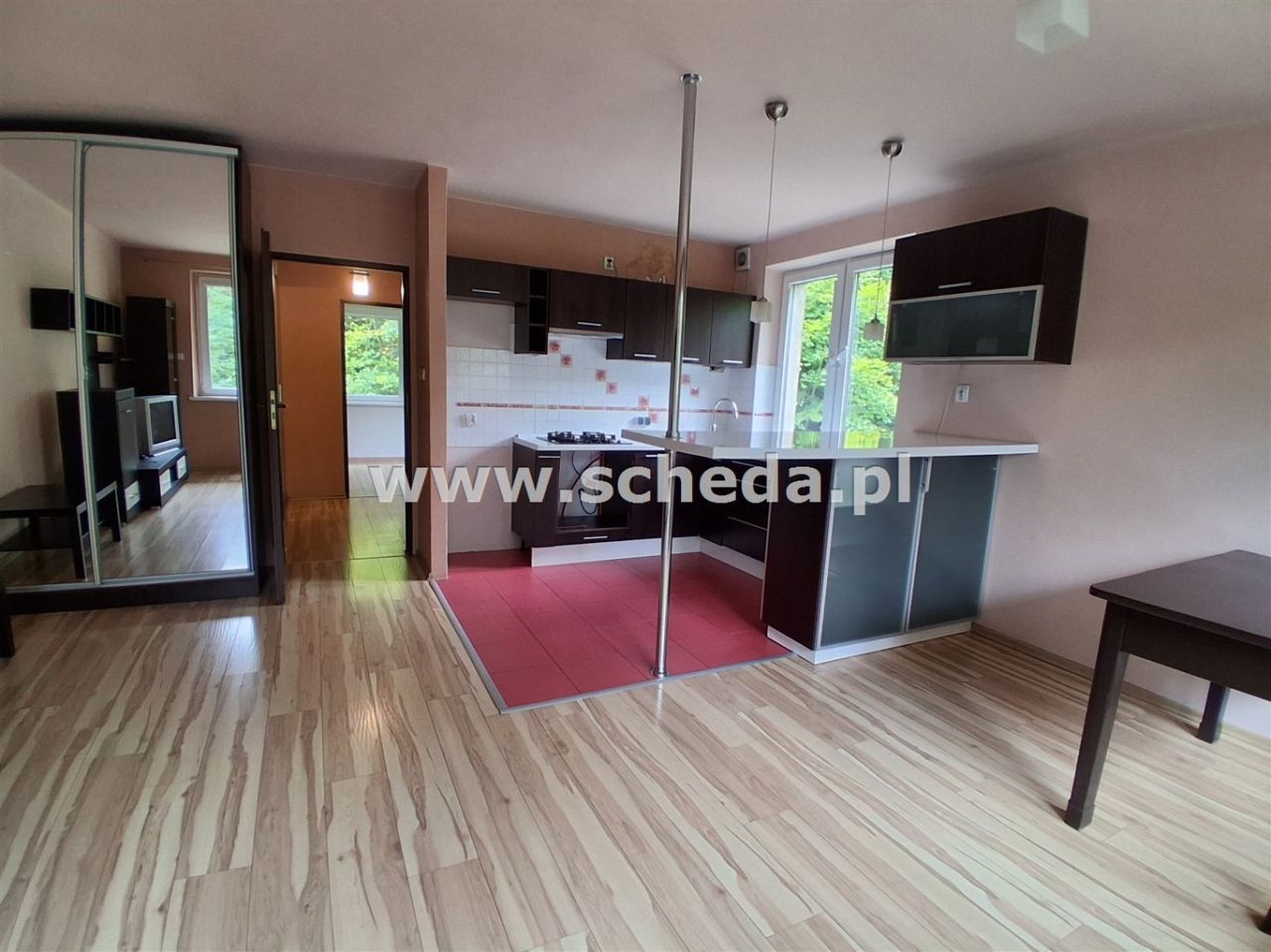 Mieszkanie 2-pokojowe Złoty Potok. Zdjęcie 3