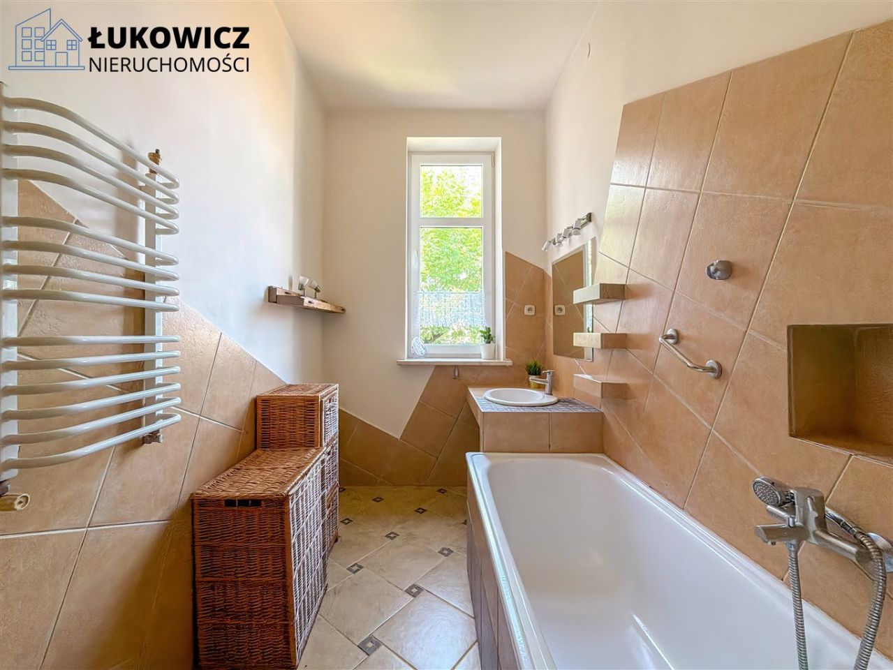 Mieszkanie 3-pokojowe Bielsko-Biała. Zdjęcie 16