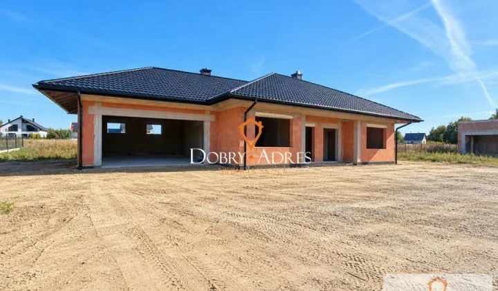 dom wolnostojący, 5 pokoi Tajęcina