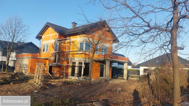 dom wolnostojący, 5 pokoi Nadarzyn. Zdjęcie 1