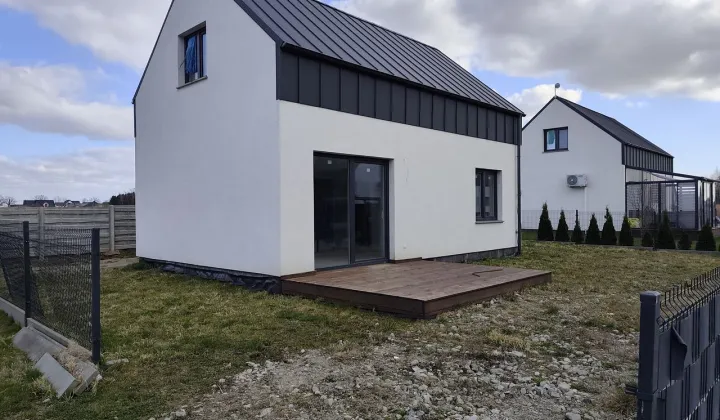 dom wolnostojący, 4 pokoje Kamień Pomorski, ul. Krzysztofa Pendereckiego