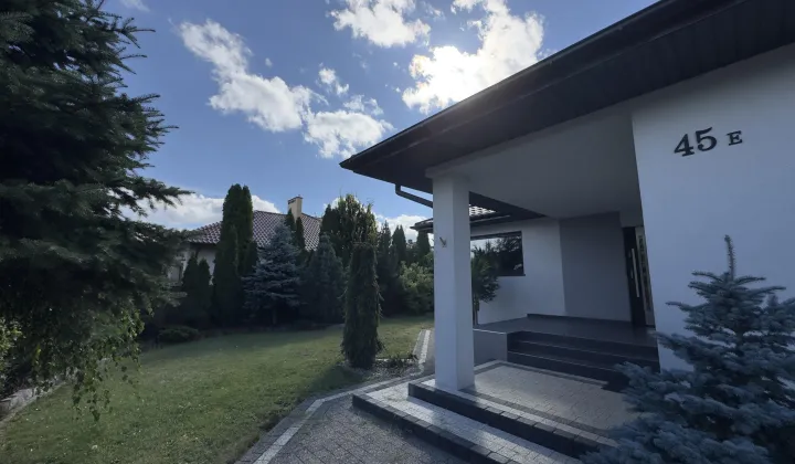 dom wolnostojący, 4 pokoje Radom Wólka Klwatecka, ul. Klwatecka