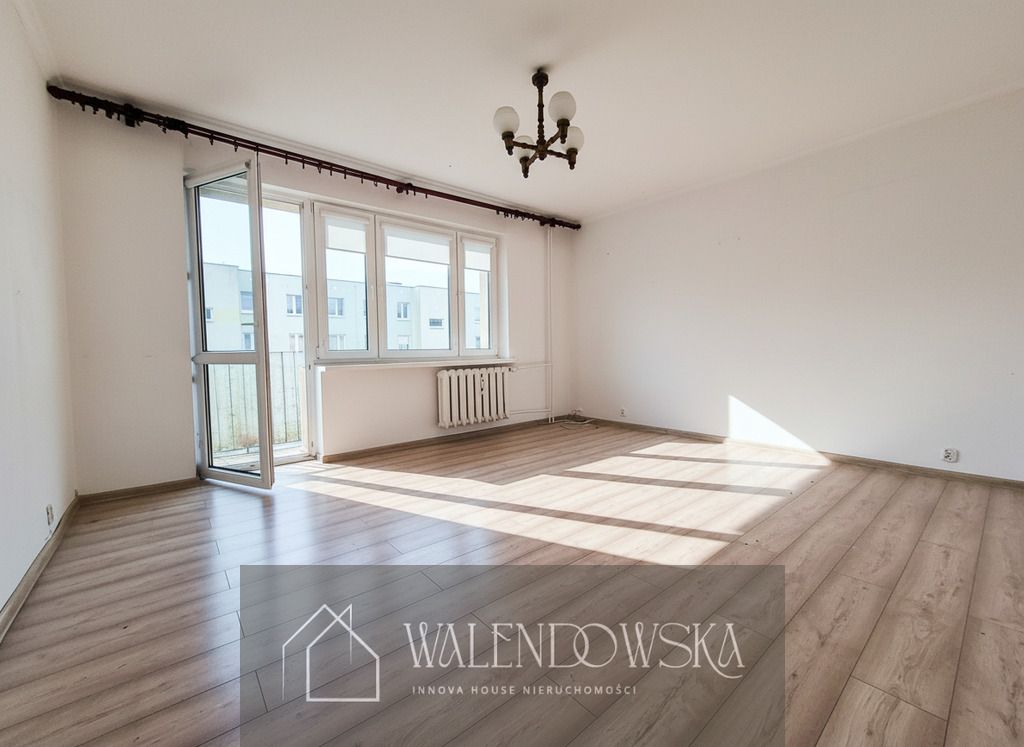 Mieszkanie 3-pokojowe Słupsk, ul. Maurycego Mochnackiego. Zdjęcie 2