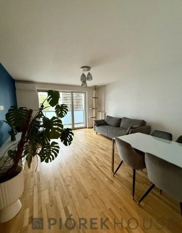 Mieszkanie 3-pokojowe Warszawa Wola, ul. Radziwie. Zdjęcie 1