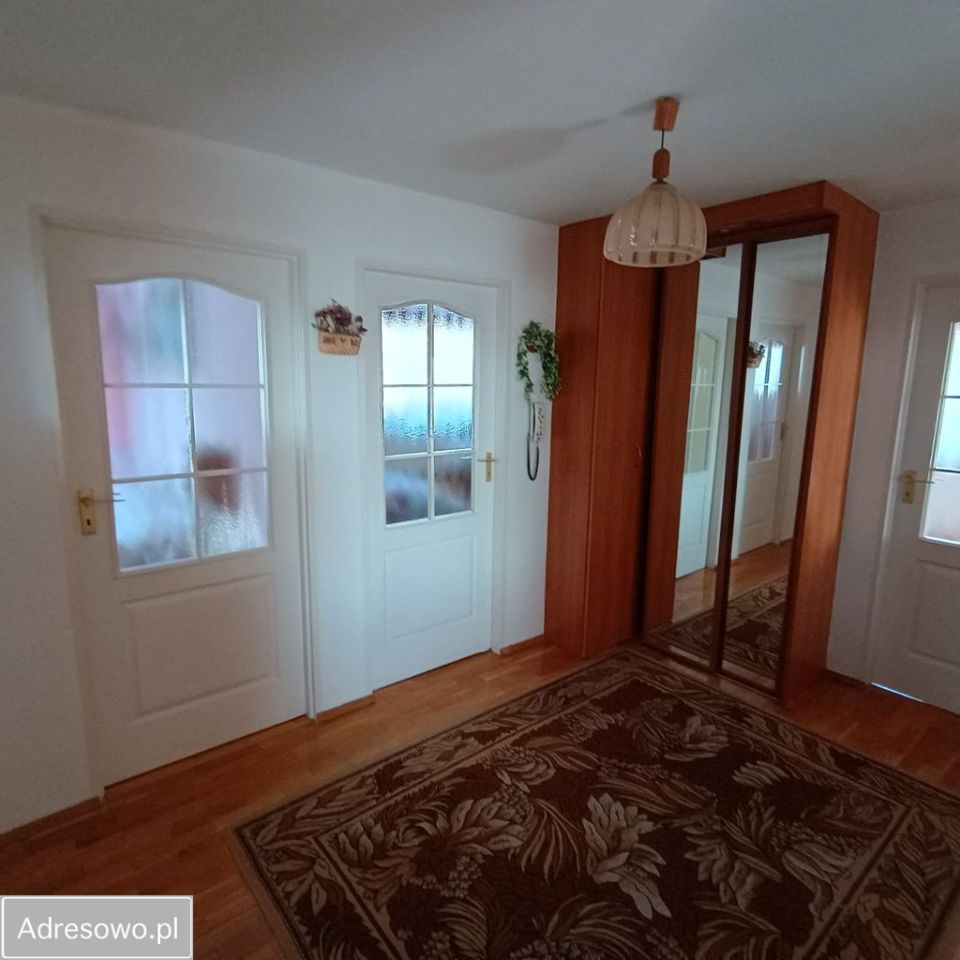 dom wolnostojący, 9 pokoi Cieszyn, ul. Elizy Orzeszkowej. Zdjęcie 3