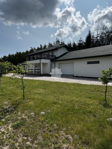 dom wolnostojący, 8 pokoi Koryciska. Zdjęcie 6