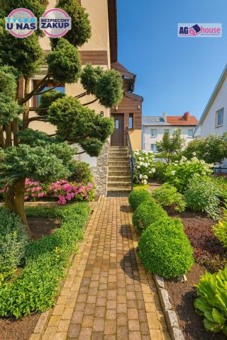 dom wolnostojący, 7 pokoi Lębork, ul. Dębowa. Zdjęcie 1