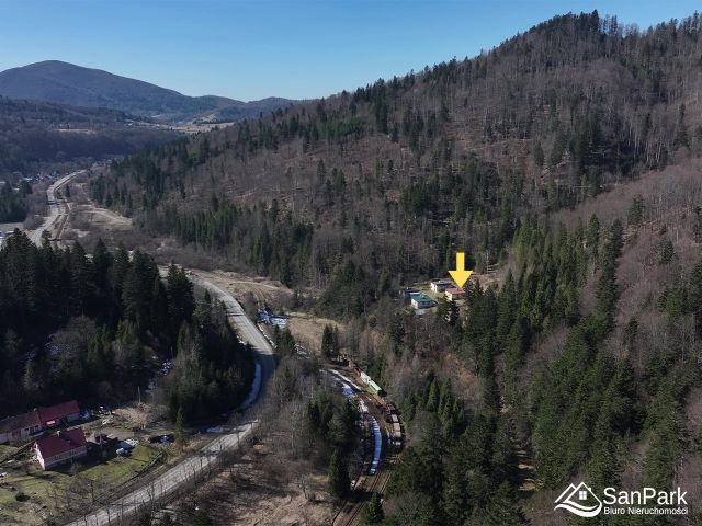 dom wolnostojący, 3 pokoje Żubracze. Zdjęcie 13