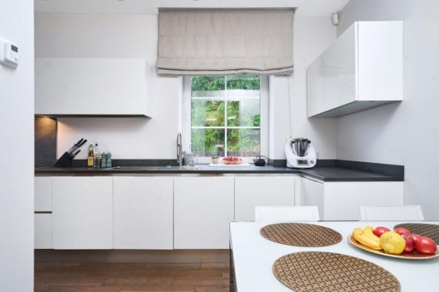 dom wolnostojący, 7 pokoi Warszawa Wawer. Zdjęcie 15