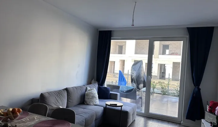 dom szeregowy, 6 pokoi Rumia