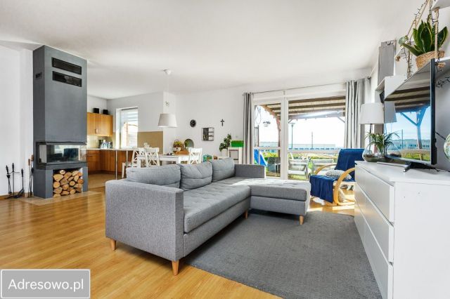 dom szeregowy, 4 pokoje Banino, ul. Modrzewiowa. Zdjęcie 1