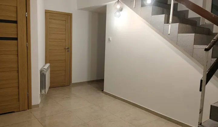 dom wolnostojący, 6 pokoi Krosno Białobrzegi, ul. Stanisława Moniuszki