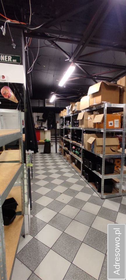 Hala/magazyn Łódź Retkinia, al. ks. kard. Stefana Wyszyńskiego. Zdjęcie 13