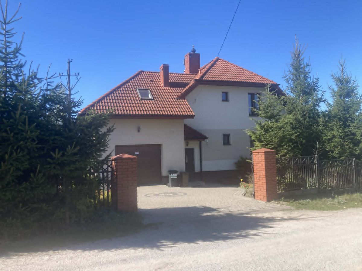 dom wolnostojący, 5 pokoi Kielce Podkarczówka. Zdjęcie 1