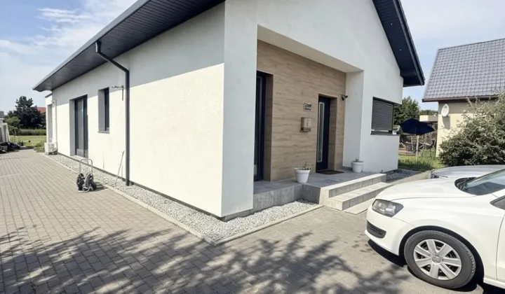 dom wolnostojący, 3 pokoje Konikowo