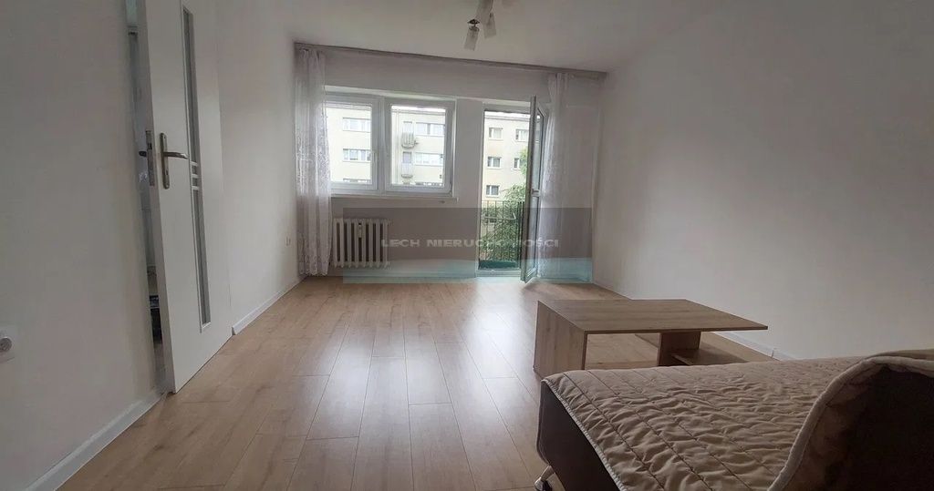 Mieszkanie 3-pokojowe Warszawa Włochy, ul. 1 Sierpnia