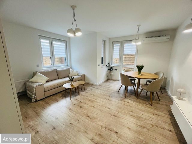 Mieszkanie 2-pokojowe Wrocław Krzyki, ul. Babiego Lata. Zdjęcie 1