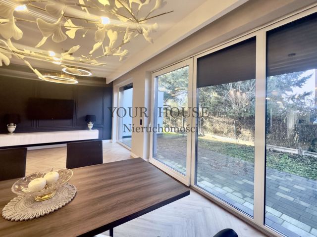 dom szeregowy, 5 pokoi Wrocław Krzyki. Zdjęcie 2