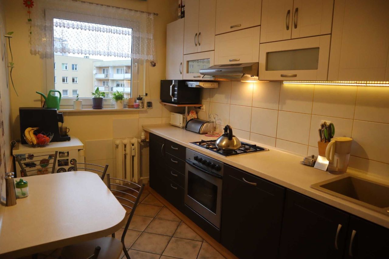 Mieszkanie 4-pokojowe Szczecin Majowe. Zdjęcie 4