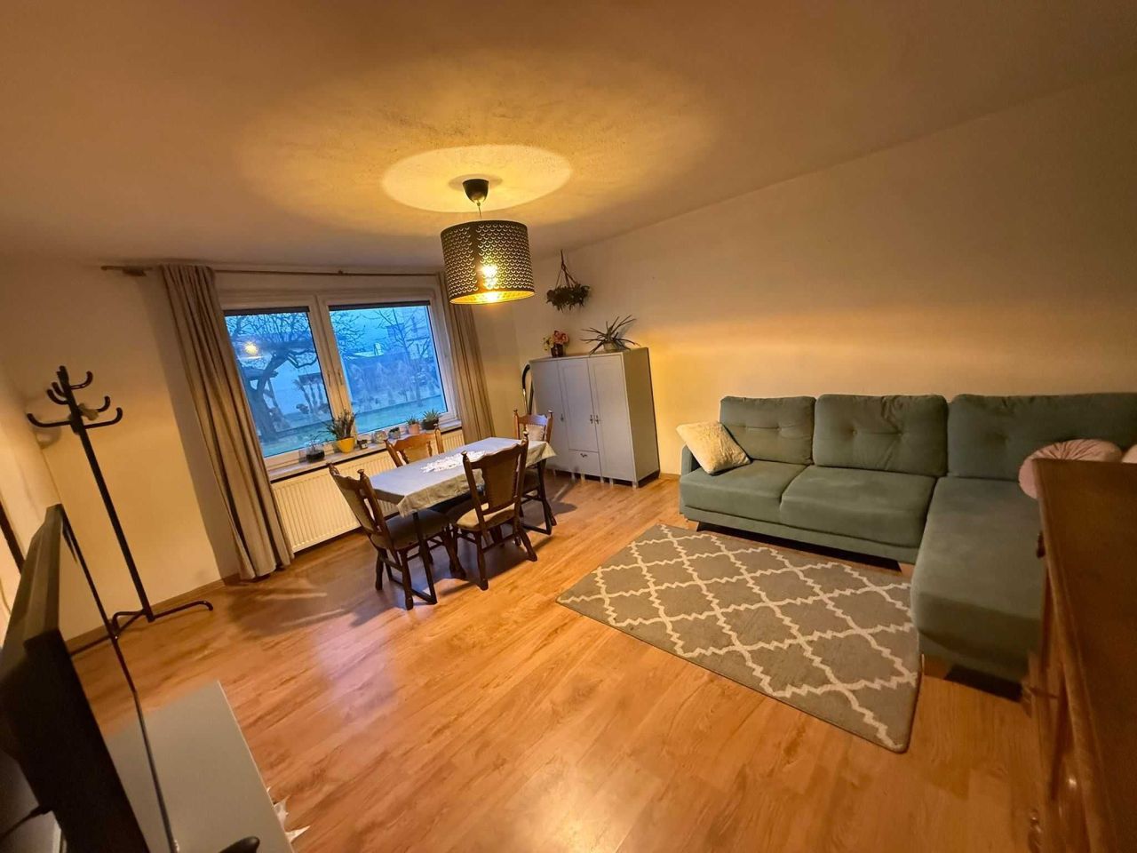 dom wolnostojący, 2 pokoje Kamieńsk. Zdjęcie 4