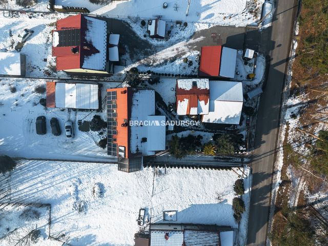 dom wolnostojący, 10 pokoi Brzezie. Zdjęcie 15